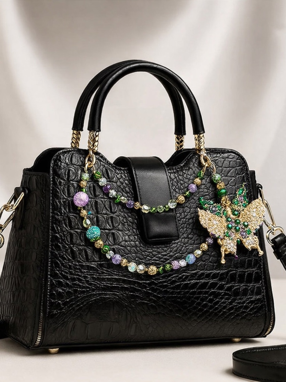 Elegant beaded bag charm